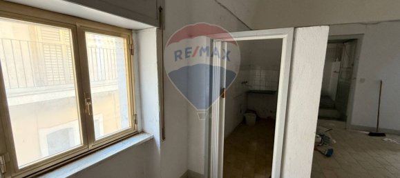 3 bedrooms Apartment in Grassano, Italy No. 337781 11