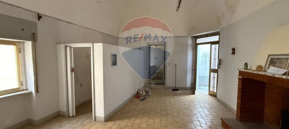 3 bedrooms Apartment in Grassano, Italy No. 337781 9