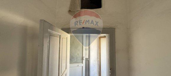 3 bedrooms Apartment in Grassano, Italy No. 337781 4