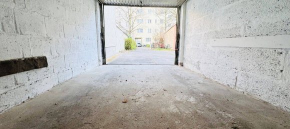  موقف سيارات في Halensee, Germany رقم 311961 3