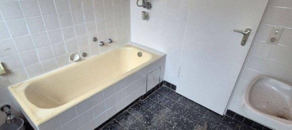 Edificio de 9 dormitorios en Esslingen, Germany No. 325102 17