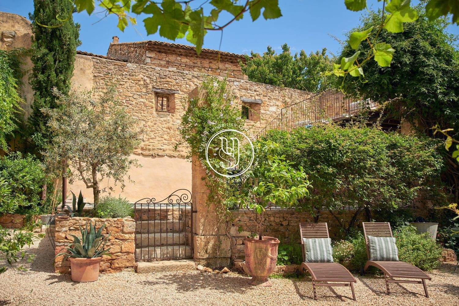 11 bedrooms Castles in Uzes, France No. 309117