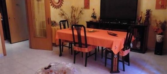 5 rooms Apartment in Lentini, Italy No. 252000 11