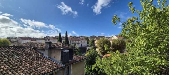 3 Schlafzimmer Haus in Auch, France, Nr. 343223 7