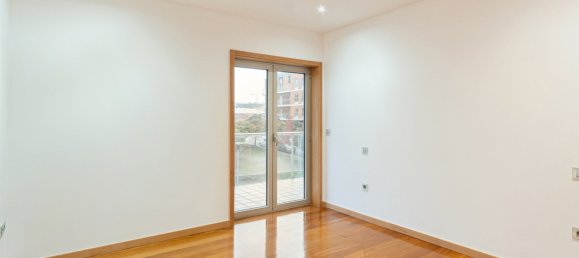 4 Schlafzimmer Wohnung in Vila Nova de Gaia, Portugal, Nr. 114023 14