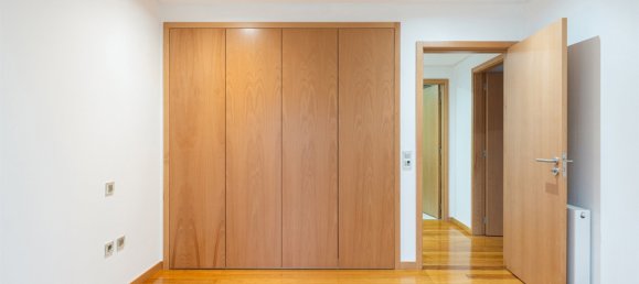 4 Schlafzimmer Wohnung in Vila Nova de Gaia, Portugal, Nr. 114023 16