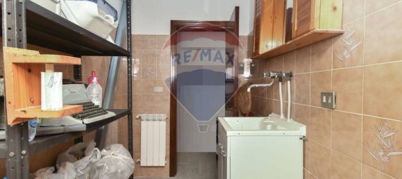 Almacén de 3 habitaciónes en Catania, Italy No. 266460 13