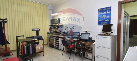 Almacén de 3 habitaciónes en Catania, Italy No. 266460 7