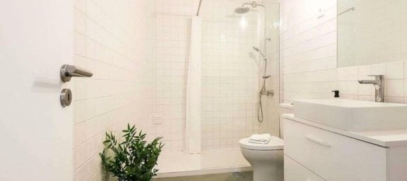 3 bedrooms Apartment in Lisbon, Portugal No. 120235 12