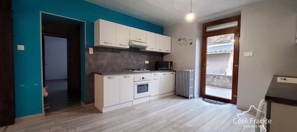 5 Schlafzimmer Stadthaus in Bogny-sur-Meuse, France, Nr. 213576 2