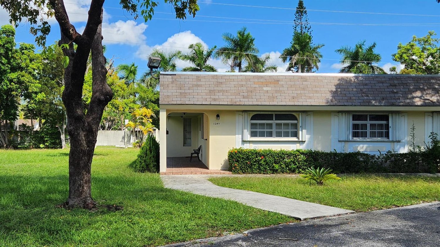 2 dormitorios propiedad comercial en venta en Miami, Miami-Dade, Florida, USA № 615912
