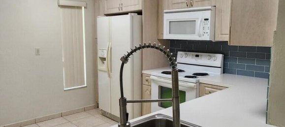 2 dormitorios propiedad comercial en venta en Miami, Miami-Dade, Florida, USA № 615912 14