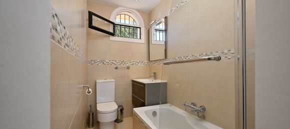 3 bedrooms Villa in Mijas, Spain No. 140025 13