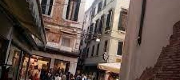 4 rooms Commercial property in Venice, Italy No. 61833 32