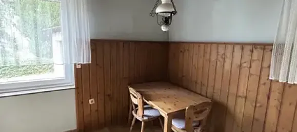 6-salle Maison de ville à Erlangen-Hochstadt, Germany No. 250697 3