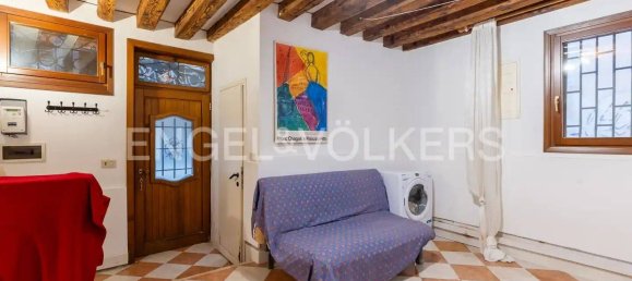 1 bedroom Apartment in Venice, Italy No. 126299 10