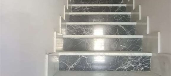 4 bedrooms House in Collepasso, Italy No. 315279 10