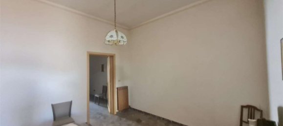 4 bedrooms House in Collepasso, Italy No. 315279 4