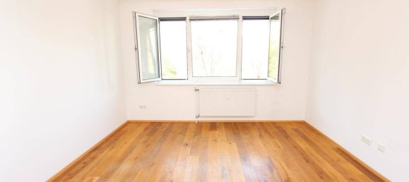 2-salle Appartement à Favoriten, Austria No. 194700 3