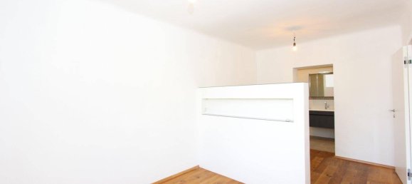 2-salle Appartement à Favoriten, Austria No. 194700 4