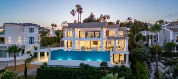 7 bedrooms Villa in Estepona, Spain No. 133855 41