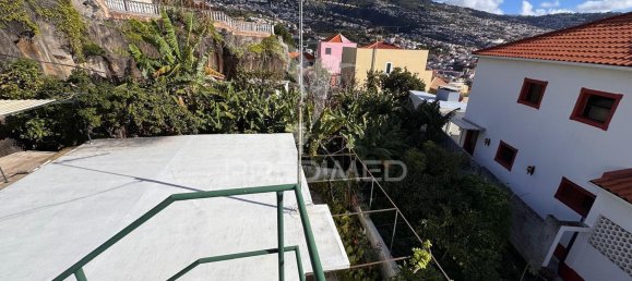 3 bedrooms House in Funchal, Portugal No. 110674 10