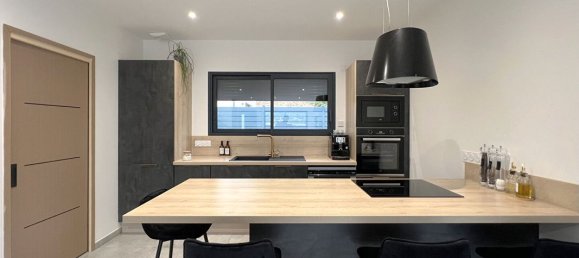 3 bedrooms House in Lagnieu, France No. 339328 4