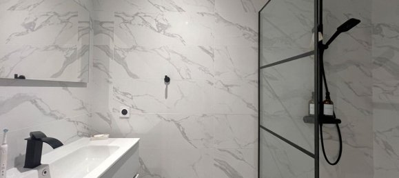 3 bedrooms House in Lagnieu, France No. 339328 13