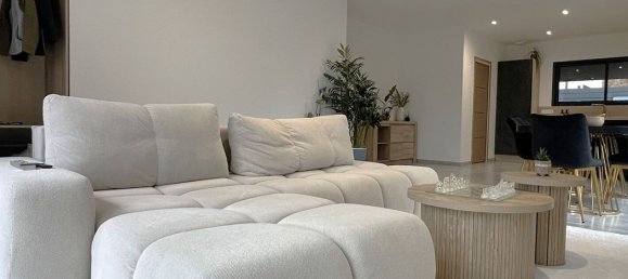 3 bedrooms House in Lagnieu, France No. 339328 9