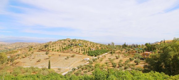 5 Schlafzimmer Haus in Coin, Spain, Nr. 125773 18