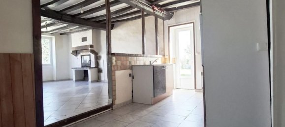 Дом с 2 спальнями в Суже-ле-Ганлон, Франция № 97602 19