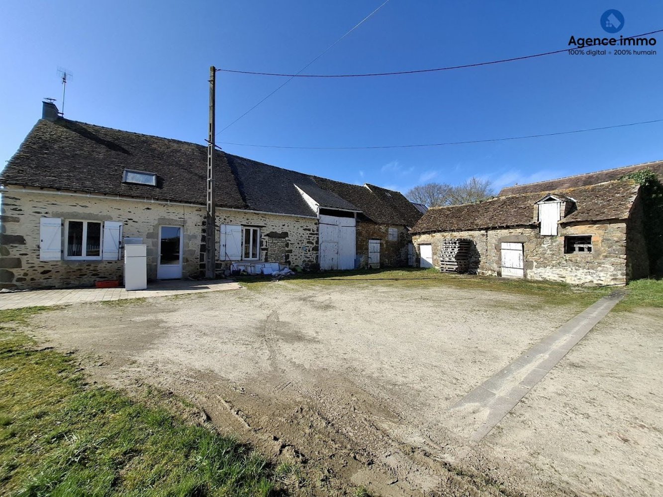 Дом с 2 спальнями в Суже-ле-Ганлон, Франция № 97602