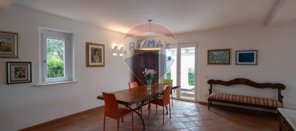 Вилла с 7 комнатами в Нумана, Италия № 4555 14