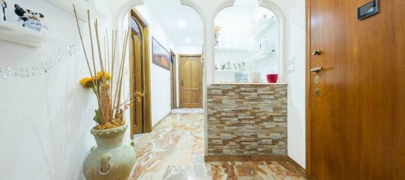 3 chambres Appartement à Genoa, Italy No. 376388 7