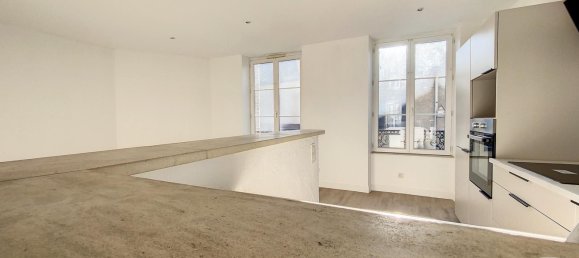 Edificio de 1 habitación en Sainte-Savine, France No. 159533 12