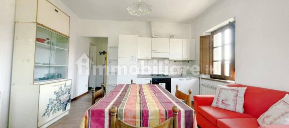 Квартира с 2 спальнями в Барга, Италия № 302380 6