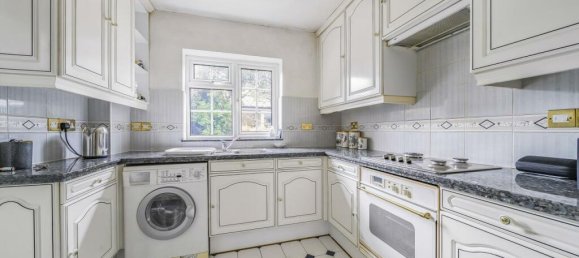 3 bedrooms House in Beckenham, United Kingdom No. 14399 12