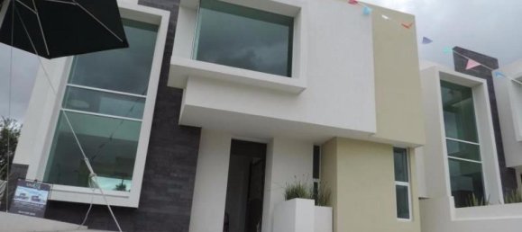 3 Schlafzimmer Haus in Queretaro, Mexico, Nr. 169369 2