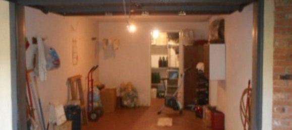 4-salle Appartement à Chieri, Italy No. 47225 3