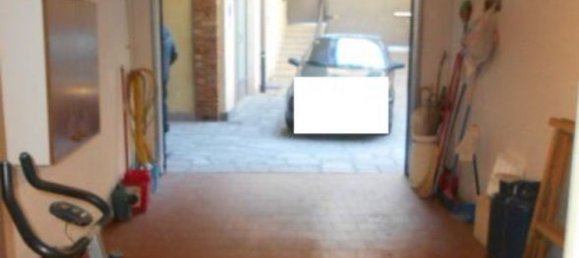 4-salle Appartement à Chieri, Italy No. 47225 5