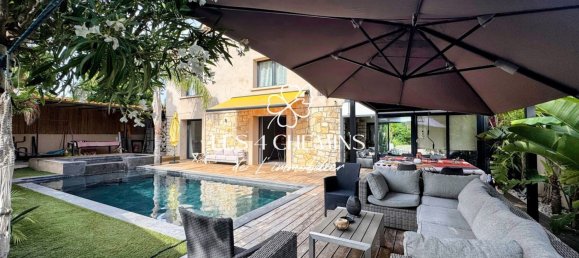 5 Schlafzimmer Villa in Sanary-sur-Mer, France, Nr. 295674 2