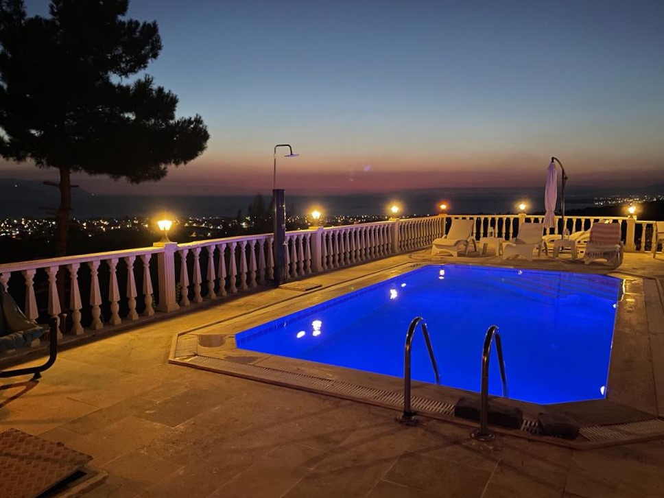 Villa 6+1 in Kusadasi, Turkey No. 16849