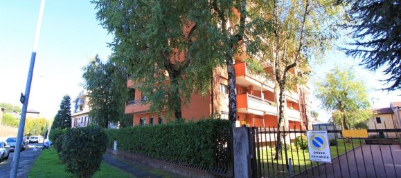 Apartamento de 4 divisões em Busto Arsizio, Italy N.º 16040 15