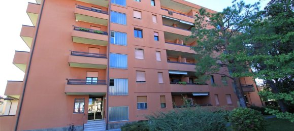 Apartamento de 4 divisões em Busto Arsizio, Italy N.º 16040 9