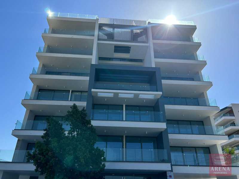 2 bedrooms Apartment in Larnaca, Cyprus No. 20283