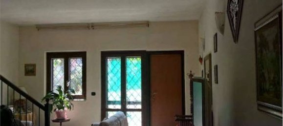 2-salle Villa à Guidonia Montecelio, Italy No. 286487 8