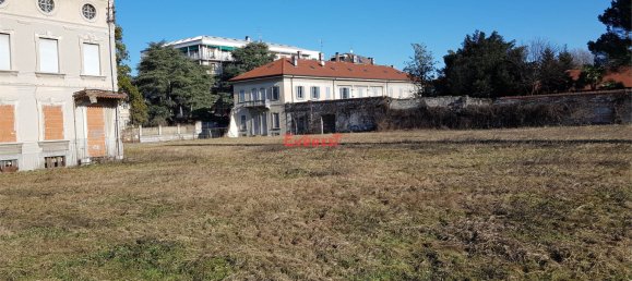 1-salle Terrain à Busto Arsizio, Italy No. 88094 14