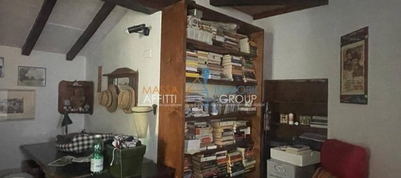3 bedrooms Villa in Massa, Italy No. 155175 32