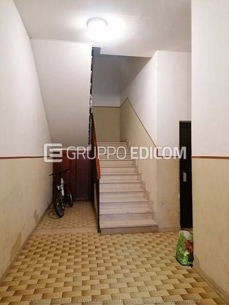 7 rooms Apartment in Villafranca in Lunigiana, Italy No. 49135