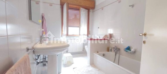 Casa de 4 dormitorios en Fano, Italy No. 321853 27